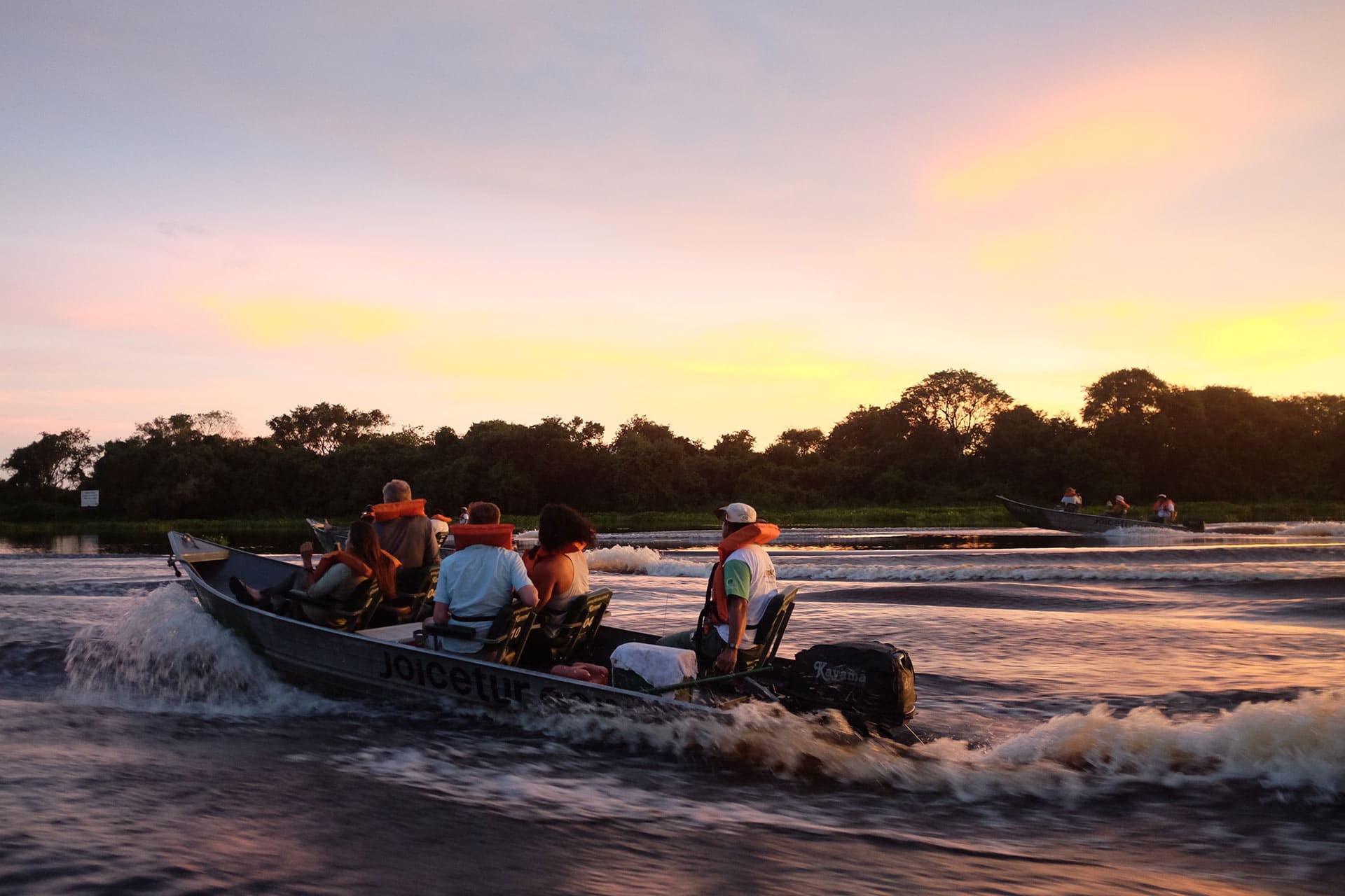 amazon river boat ride